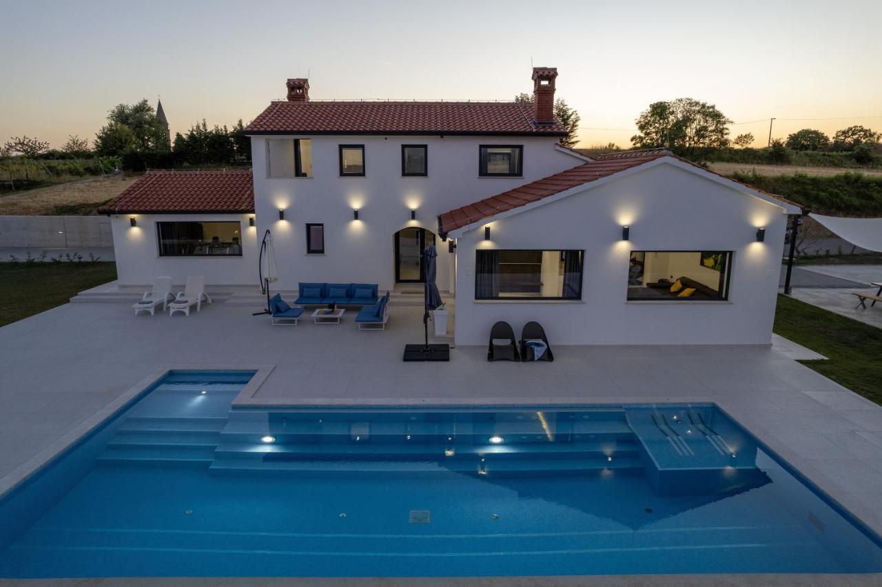 Villa Panorama Buzet Luaran gambar