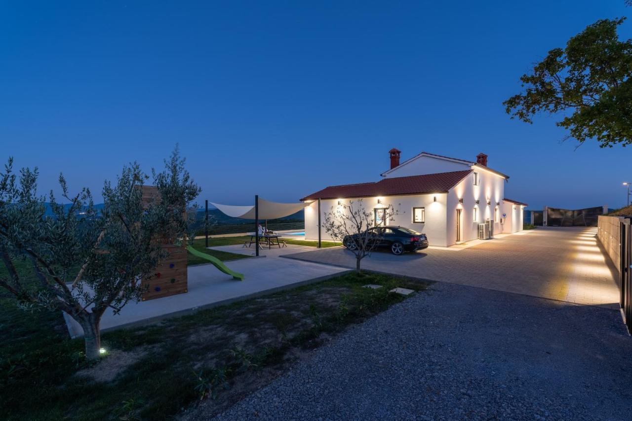 Villa Panorama Buzet Luaran gambar